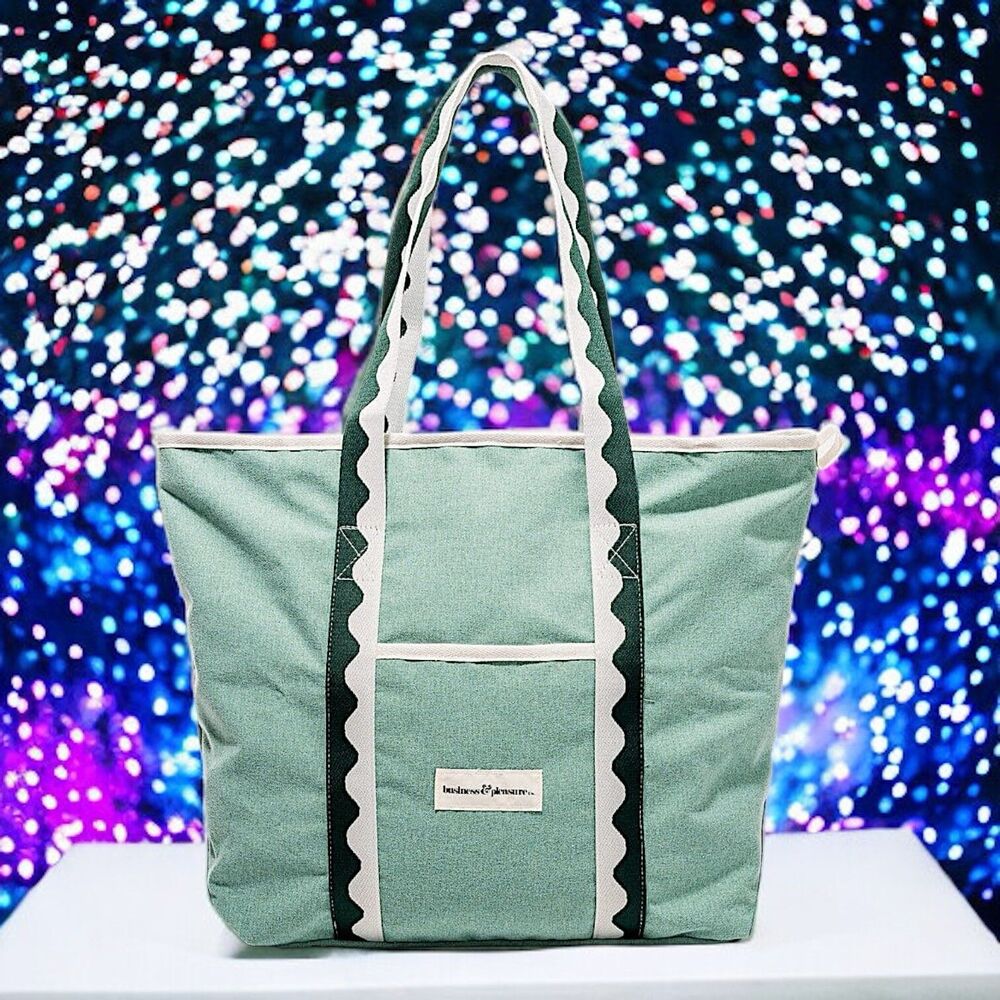 Business & Pleasure Co. Cooler Tote Bag In Green MSRP $99 New with Tags